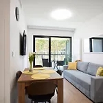 Shellter 117j Atk - Przy Plazy Apartman